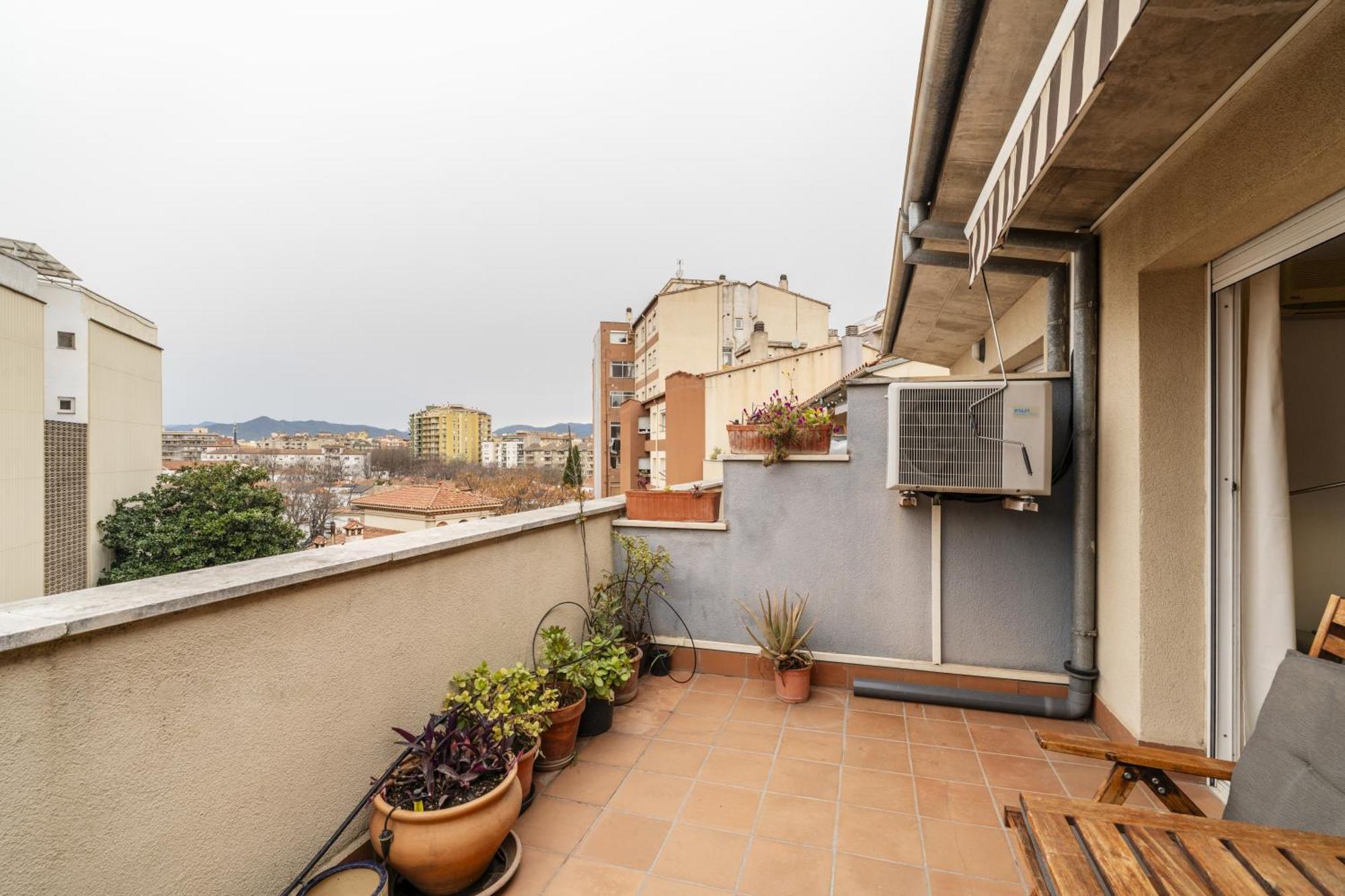 Apartamento Con Dos Grandes Terrazas En 지로나 외부 사진