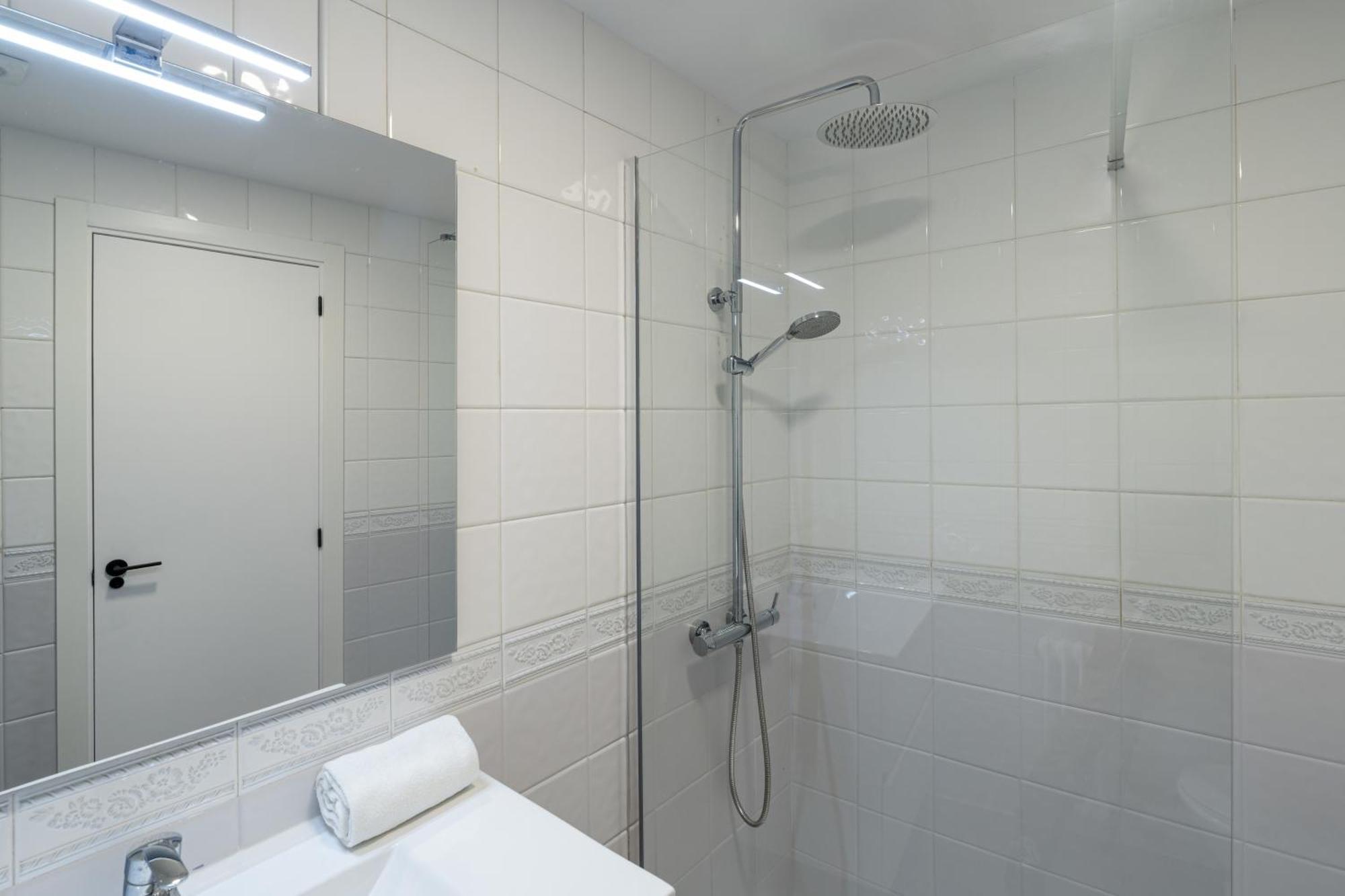 Apartamento Con Dos Grandes Terrazas En 지로나 외부 사진
